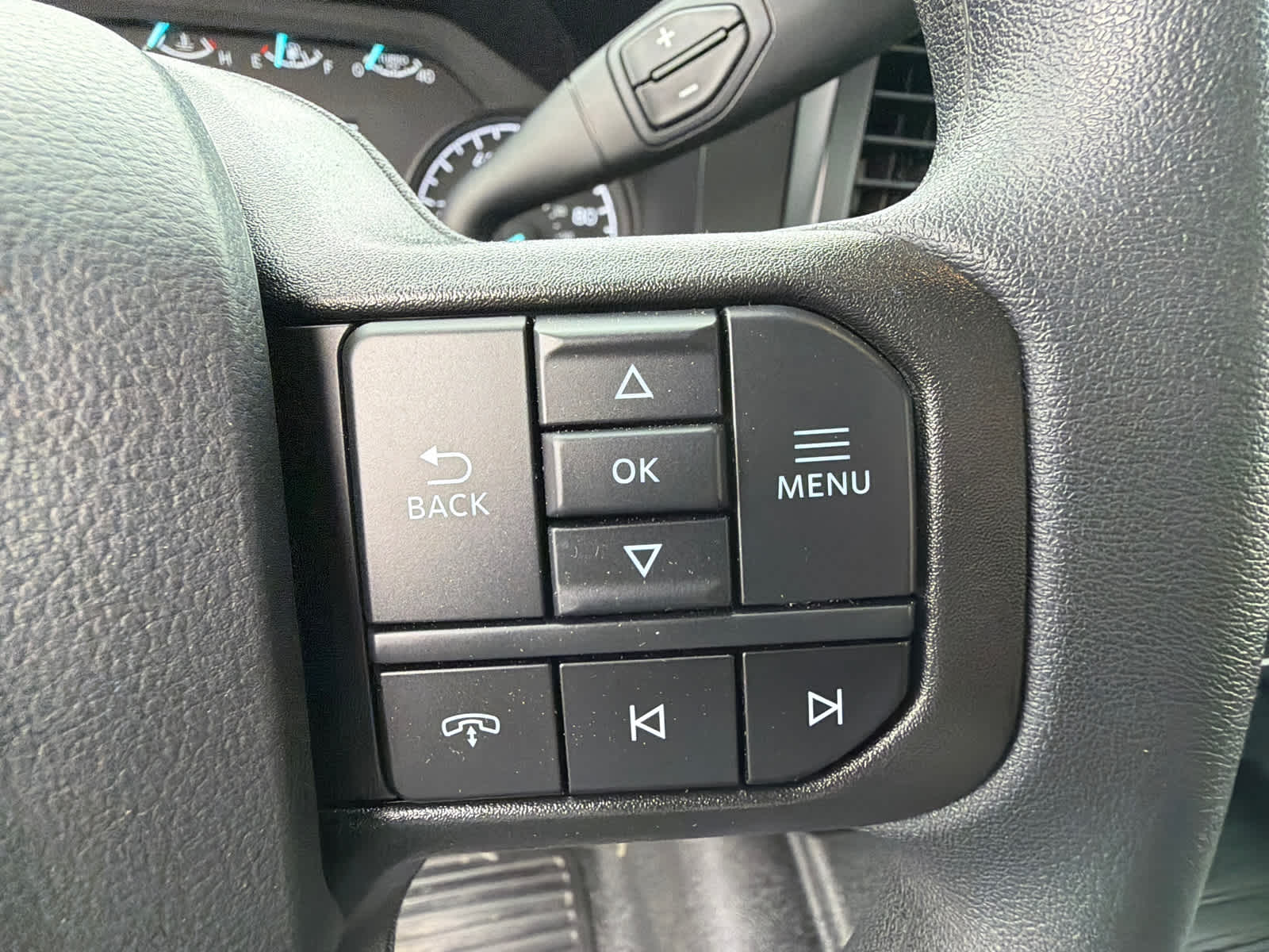 2024 Ford Super Duty F-350 SRW XL