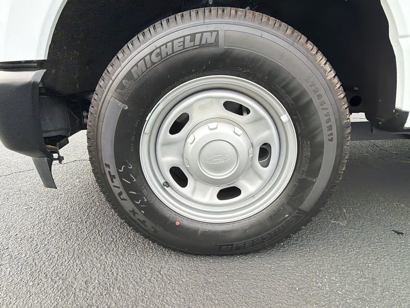 2024 Ford Super Duty F-350 SRW XL