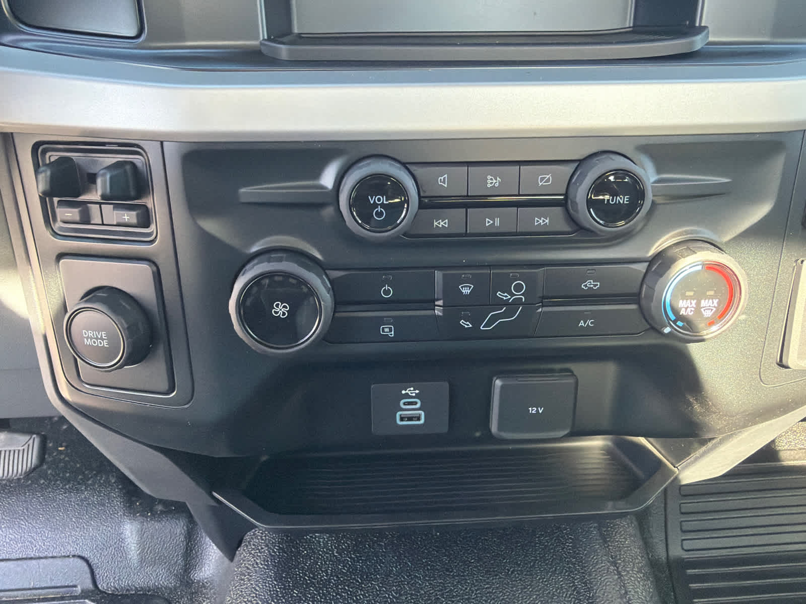 2023 Ford Super Duty F-250 SRW XL