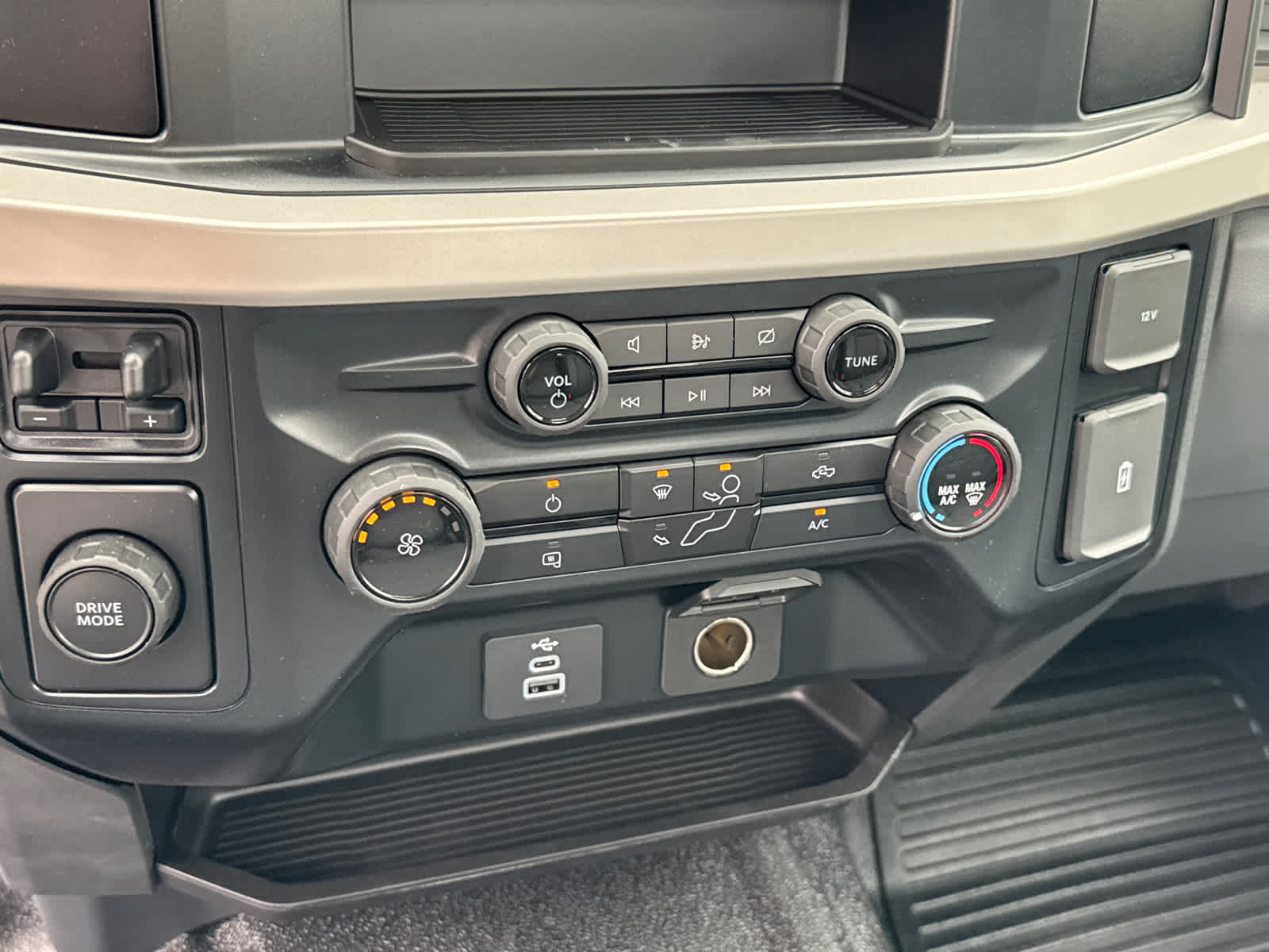 2023 Ford Super Duty F-250 SRW XL