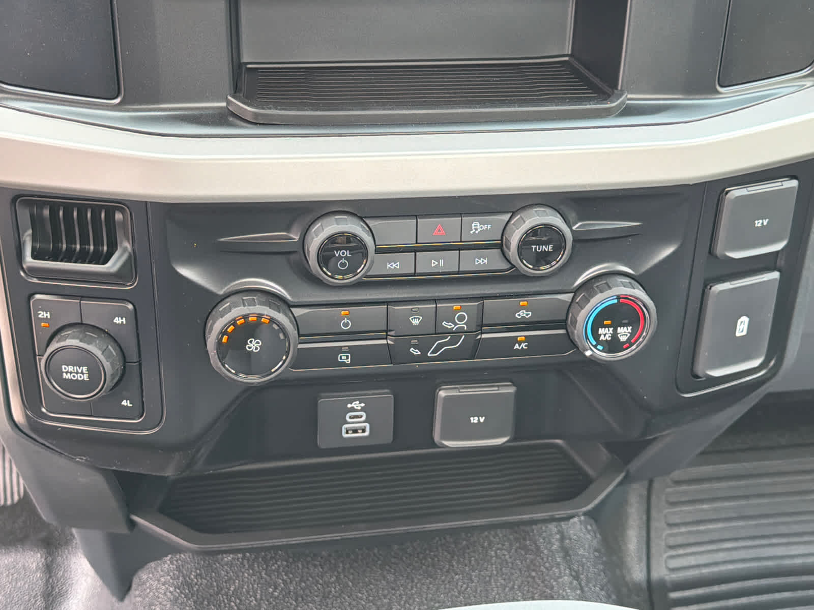 2026 Ford Super Duty F-250 Pickup XL