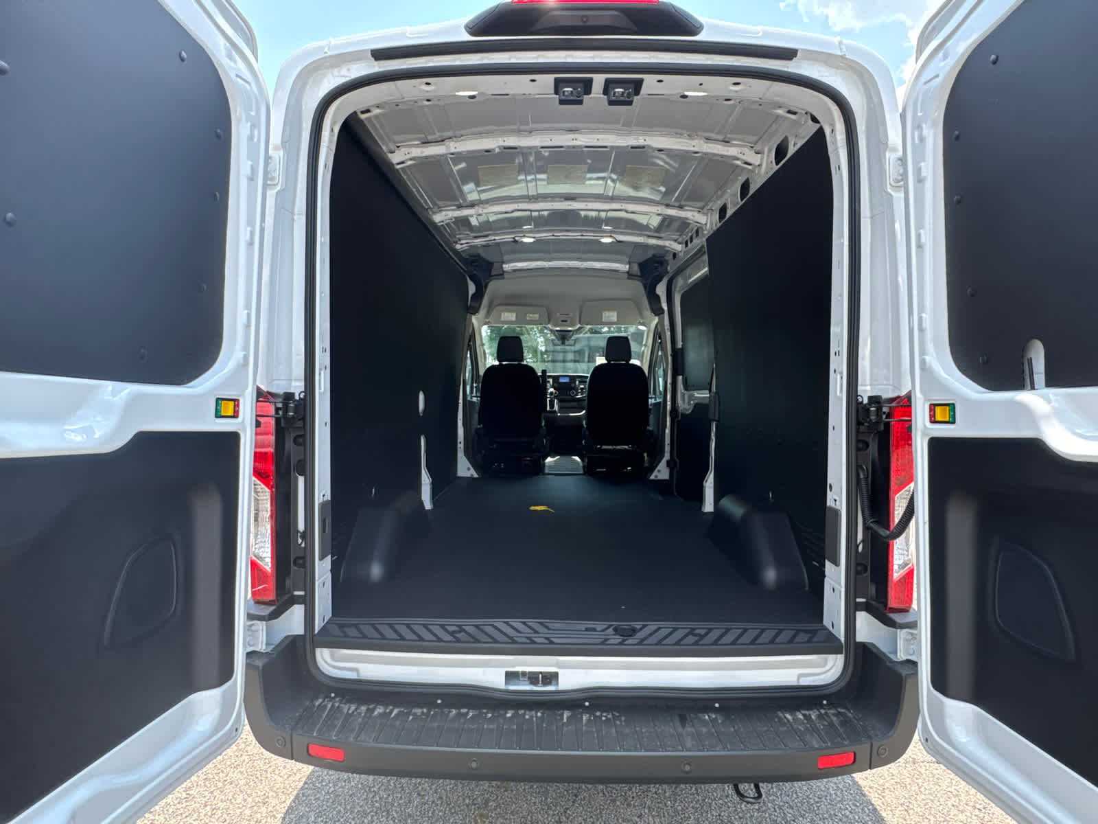 2025 Ford Transit Cargo Van