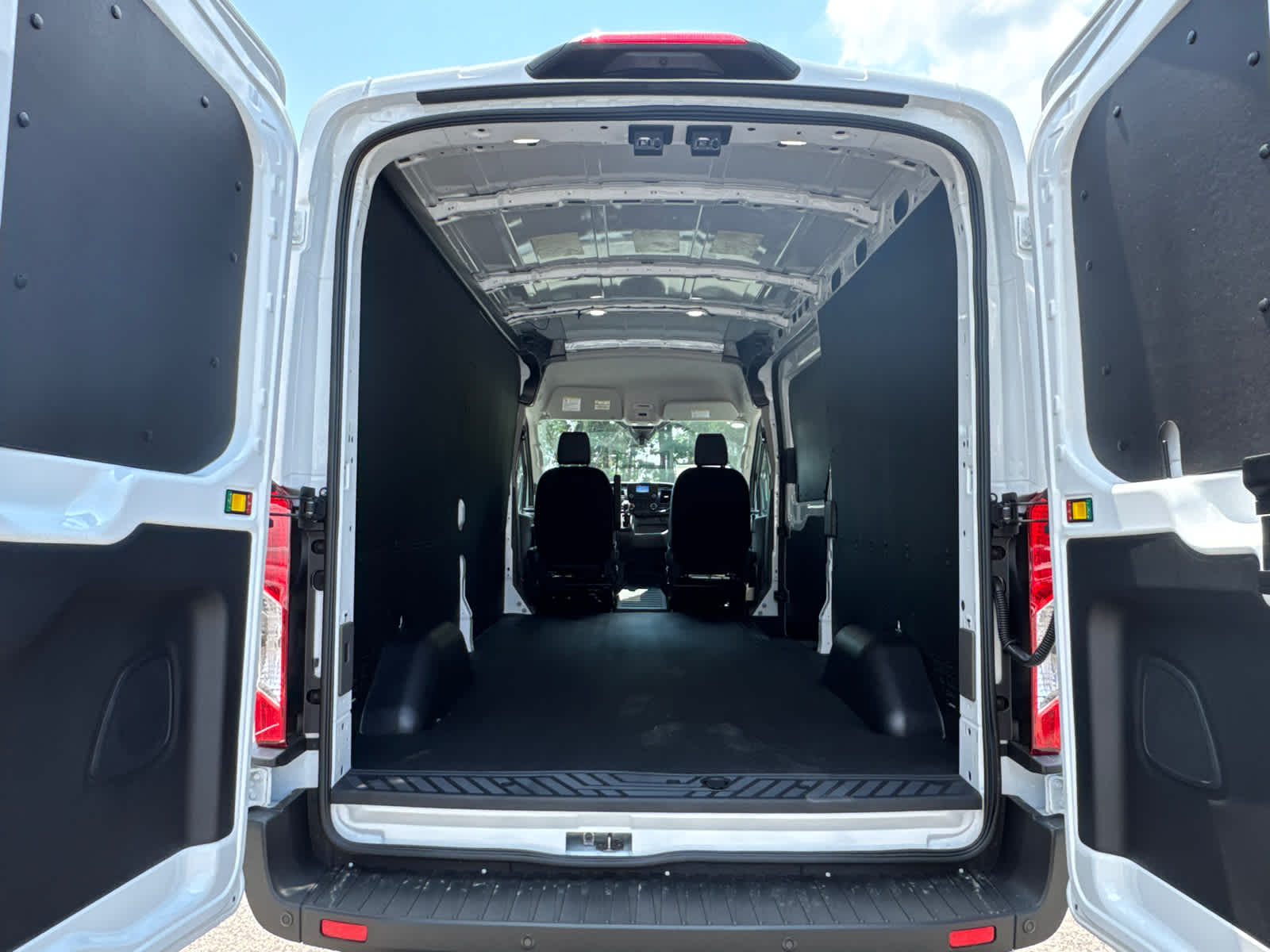 2025 Ford Transit Cargo Van