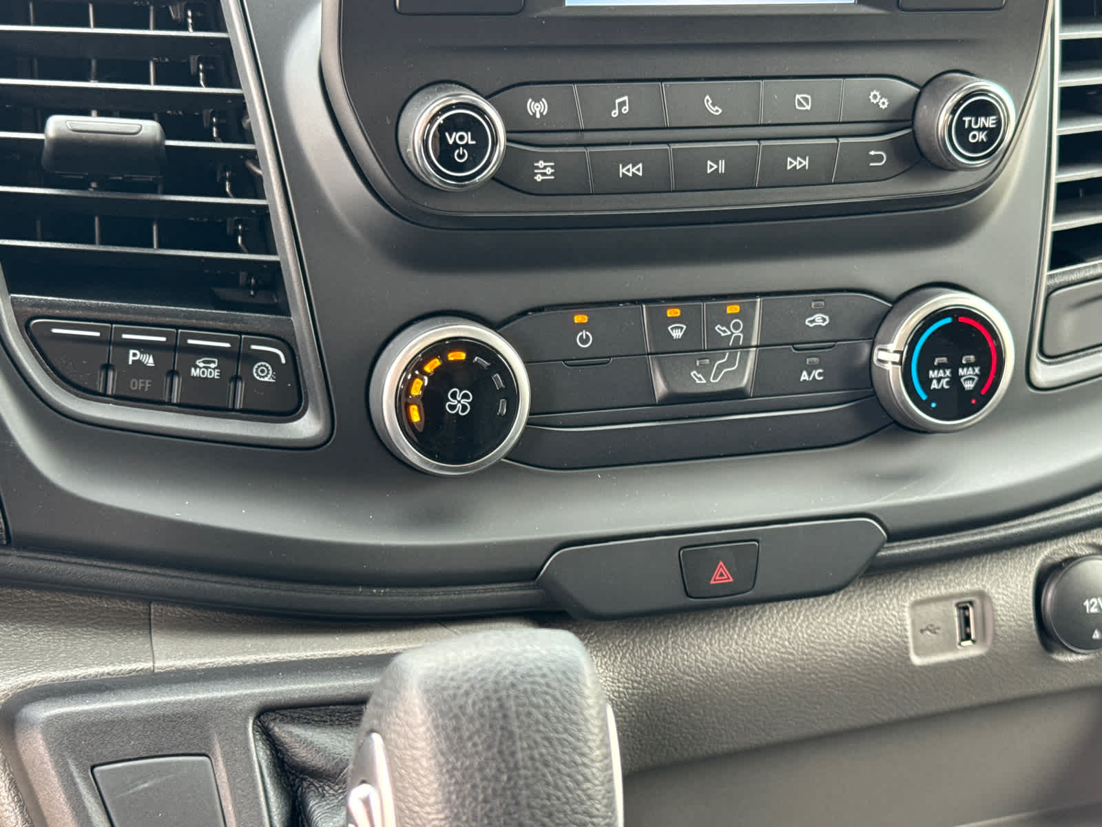 2025 Ford Transit Cargo Van