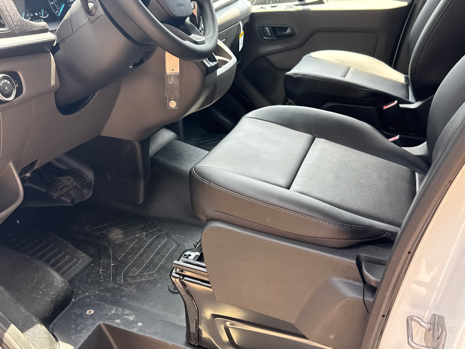 2025 Ford Transit Cargo Van