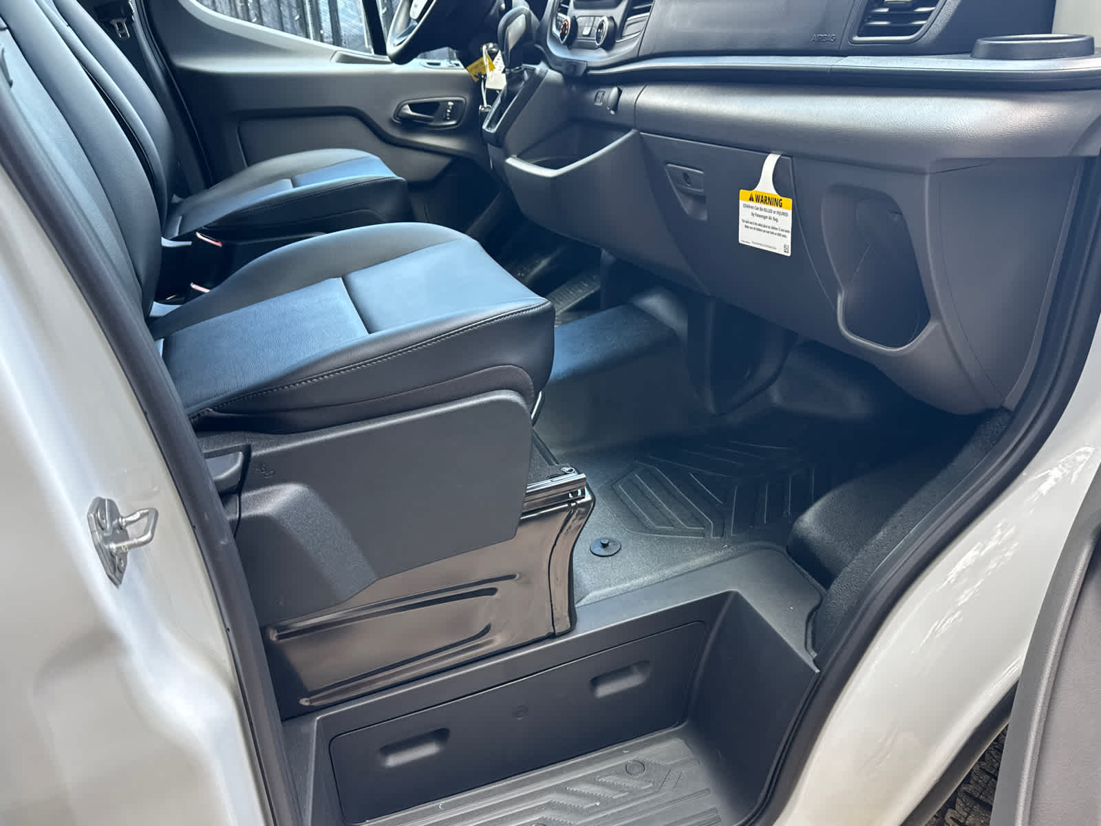 2025 Ford Transit Cargo Van