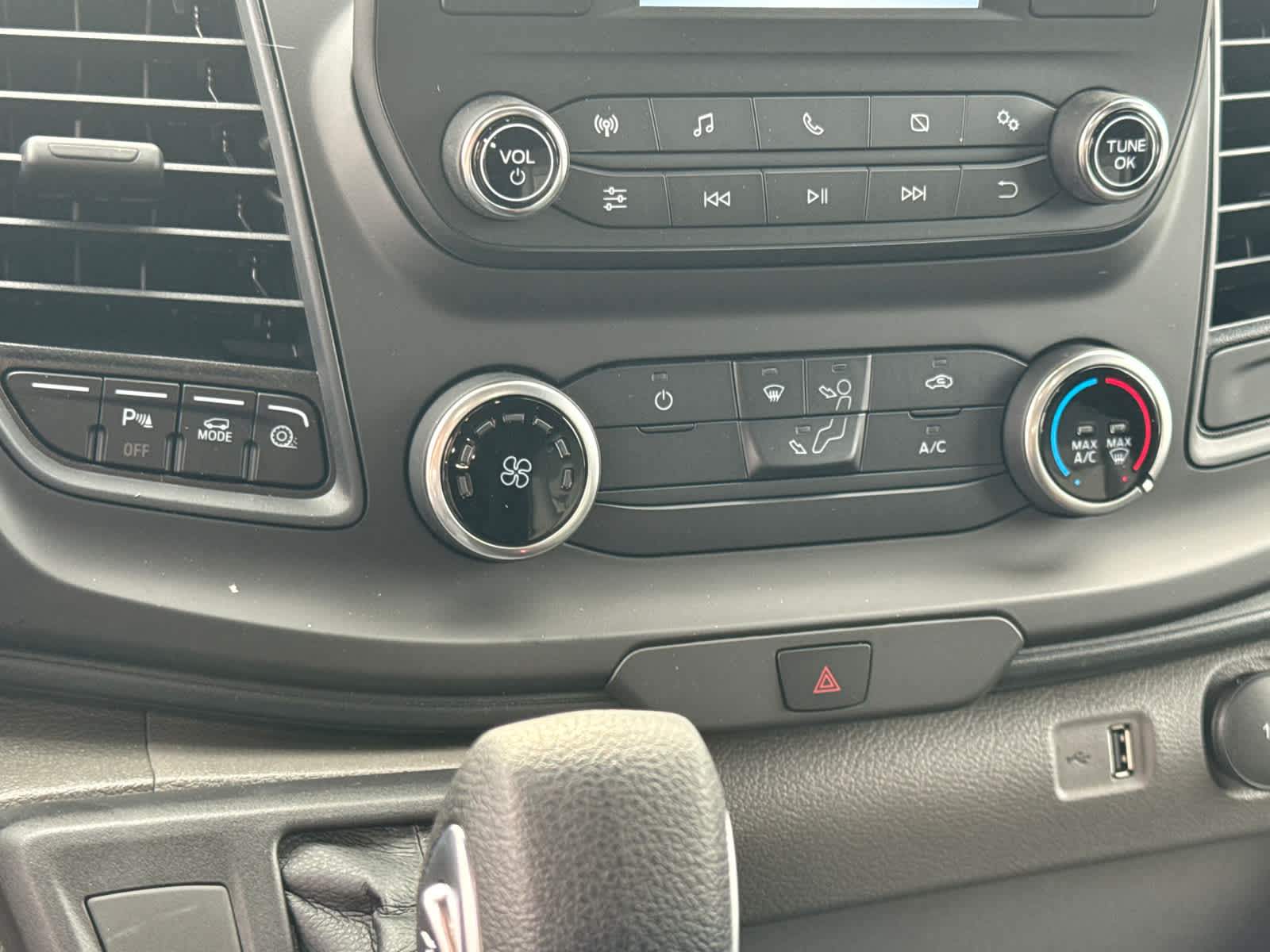 2025 Ford Transit Cargo Van