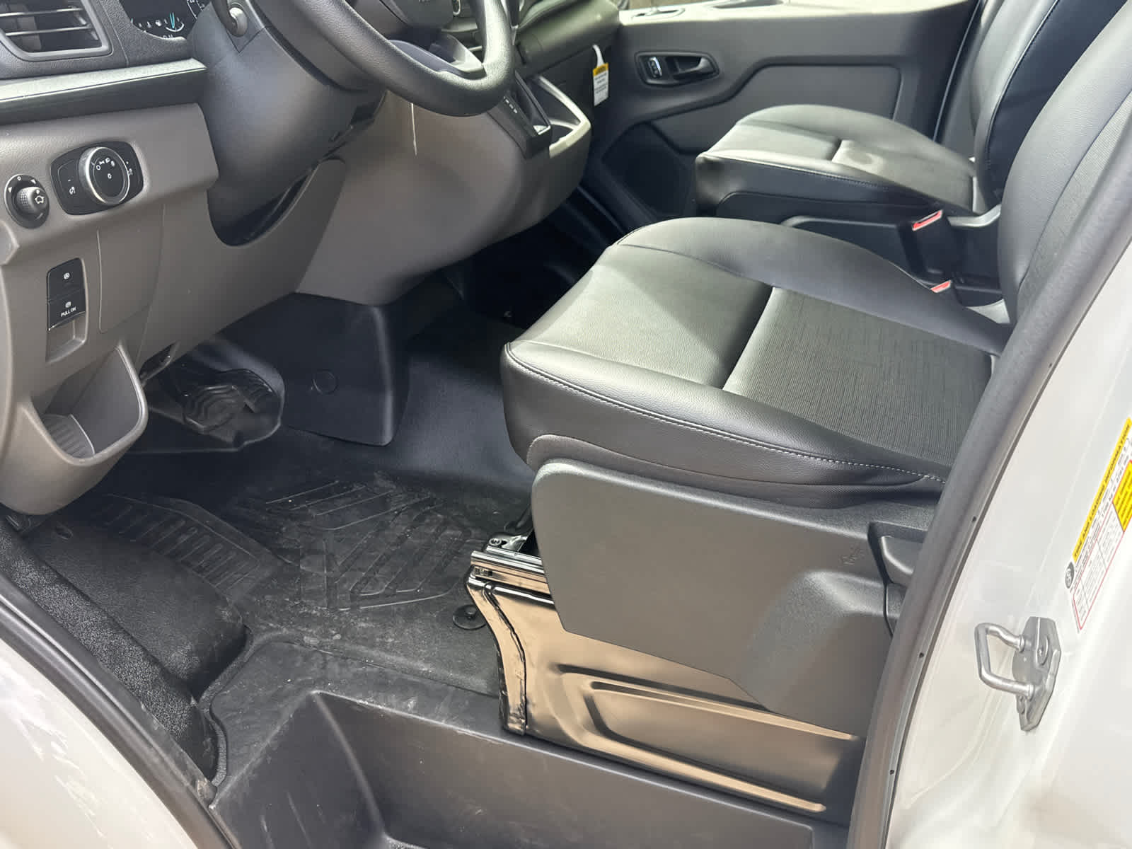 2025 Ford Transit Cargo Van