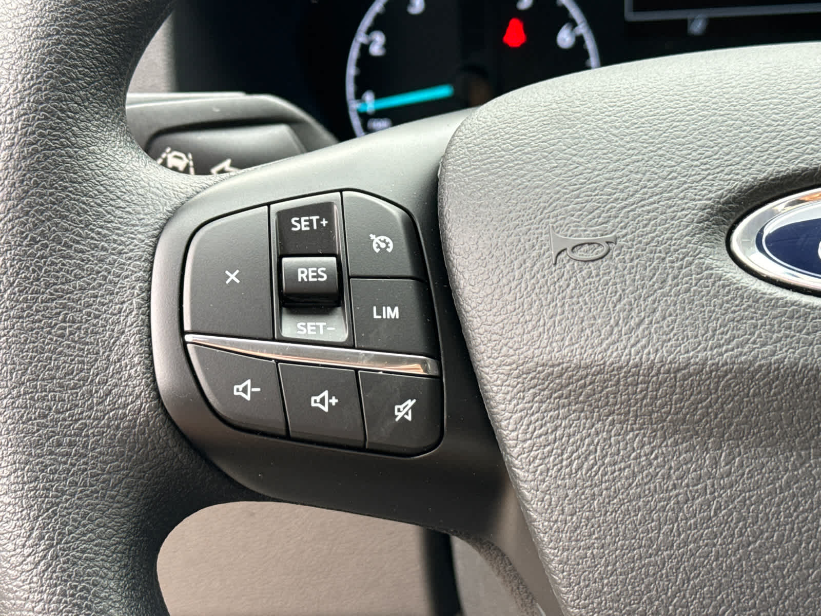 2025 Ford Transit T-250 148" Med Rf 9070 GVWR RWD