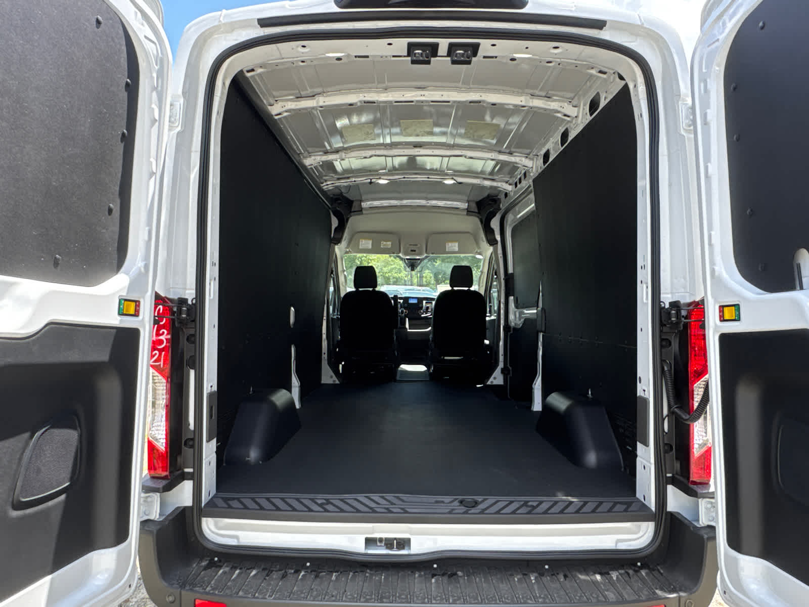 2025 Ford Transit Cargo Van