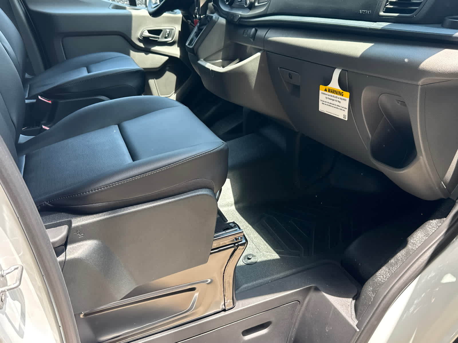 2025 Ford Transit Cargo Van