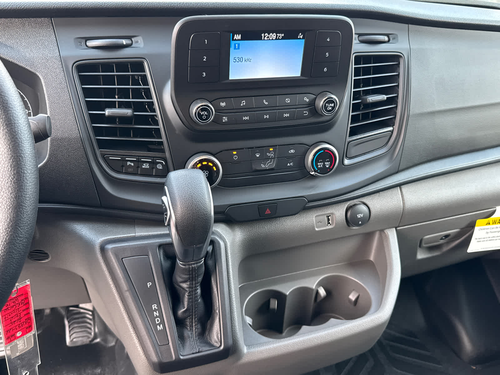 2025 Ford Transit T-250 148" Med Rf 9070 GVWR RWD