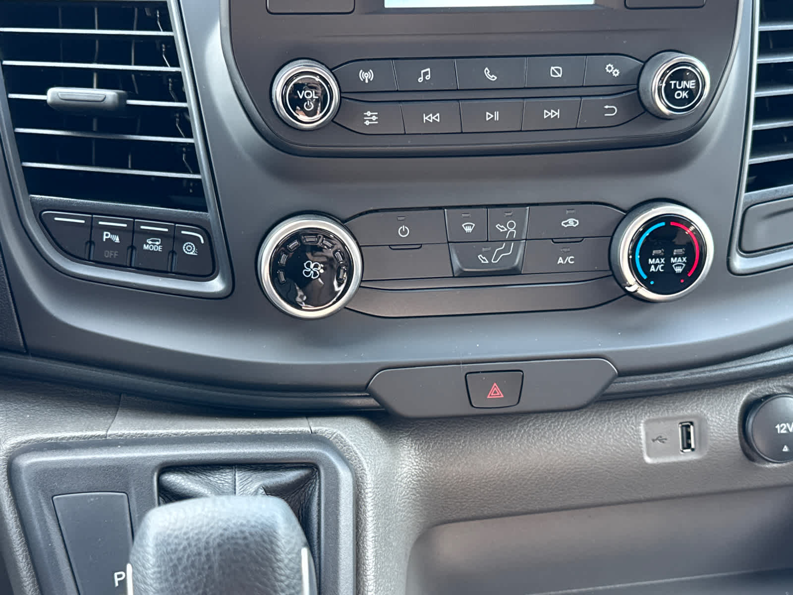 2025 Ford Transit Cargo Van