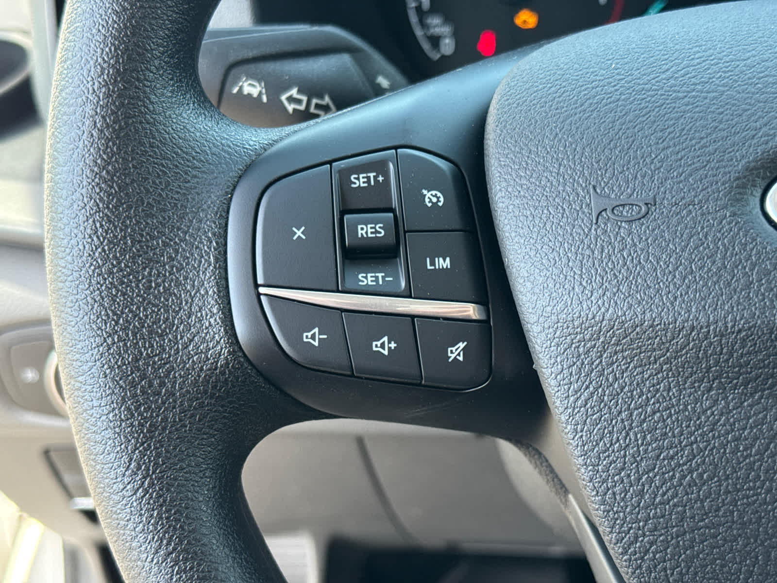 2024 Ford Transit T-250 130" Low Rf 9070 GVWR RWD