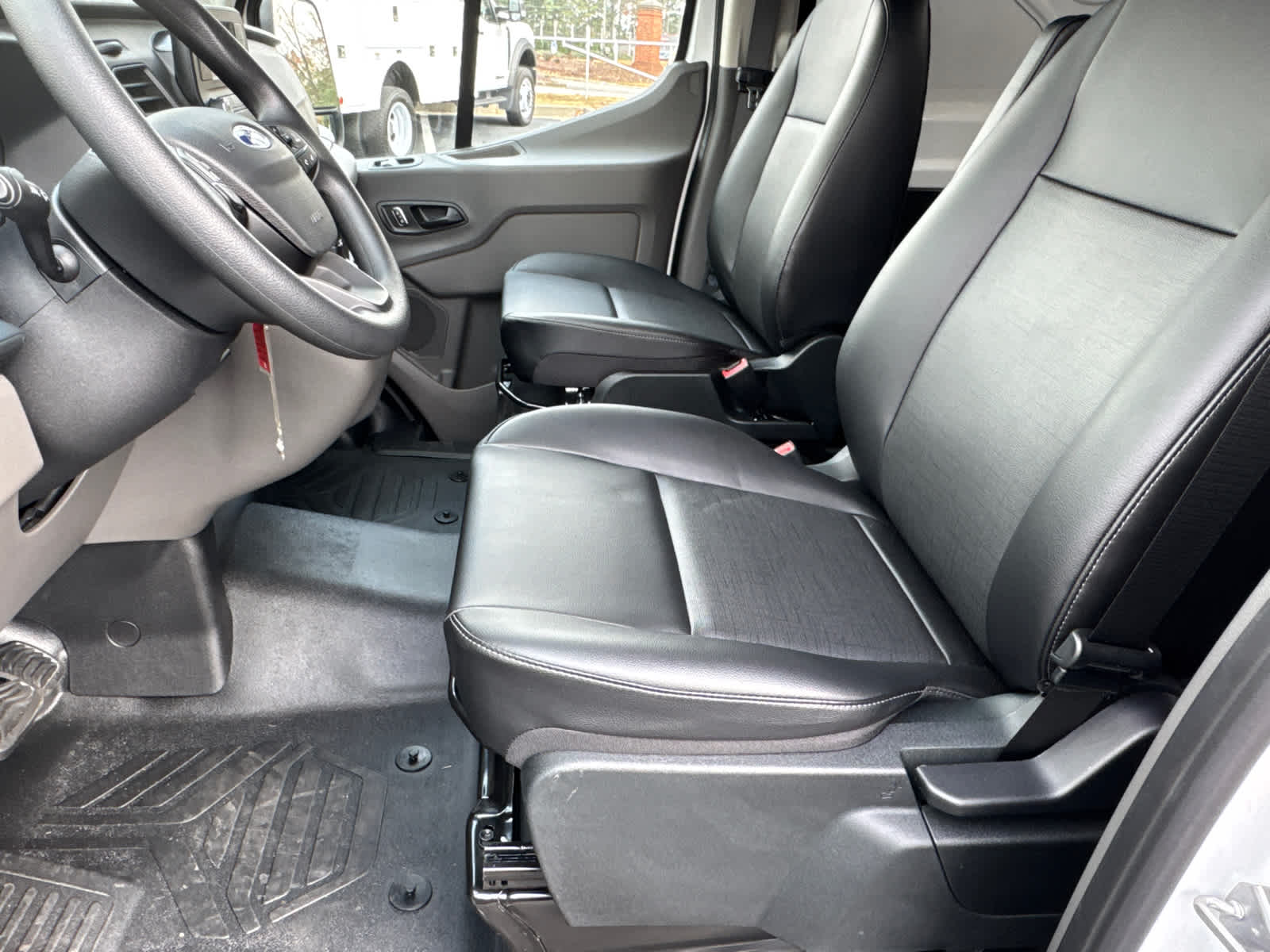 2025 Ford Transit Cargo Van