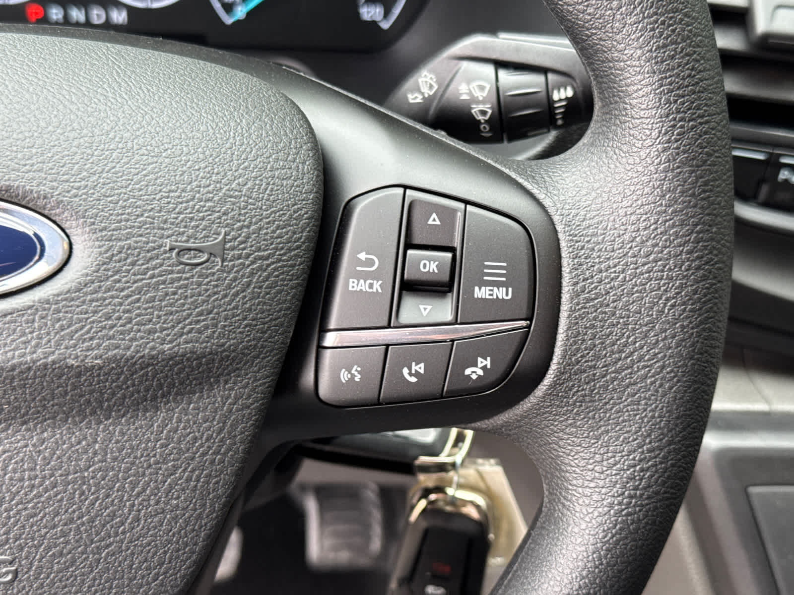 2025 Ford Transit T-250 130" Low Rf 9070 GVWR RWD