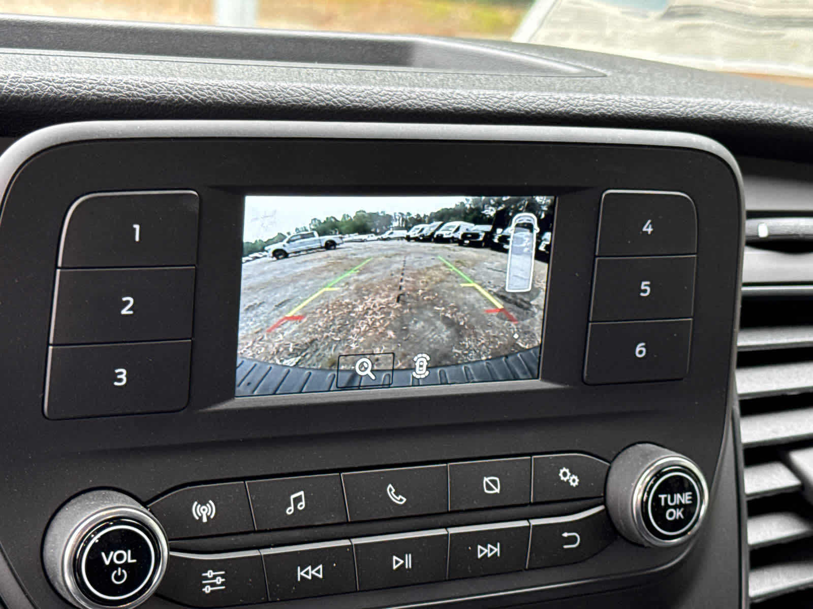 2025 Ford Transit T-250 130" Low Rf 9070 GVWR RWD