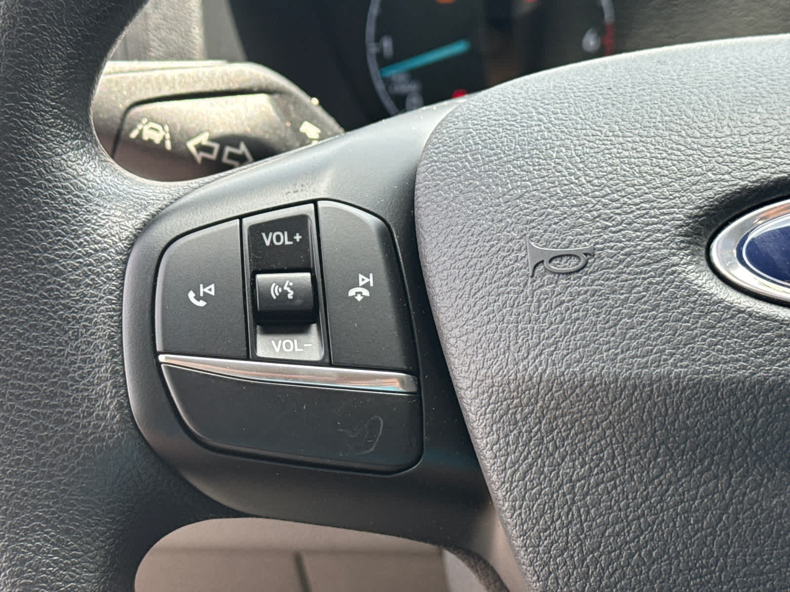 2023 Ford Transit T-250 130" Low Rf 9070 GVWR RWD