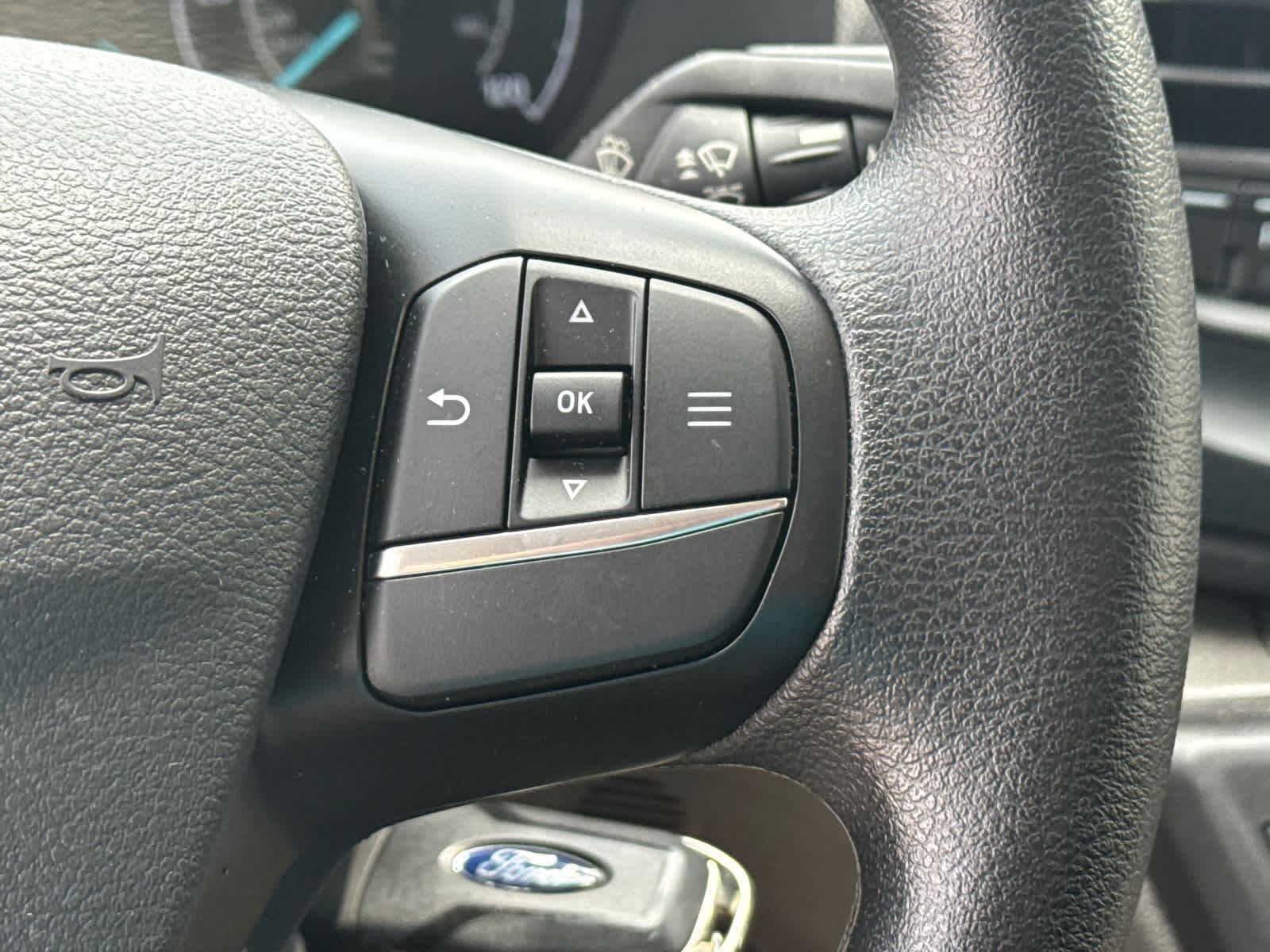 2023 Ford Transit T-250 130" Low Rf 9070 GVWR RWD