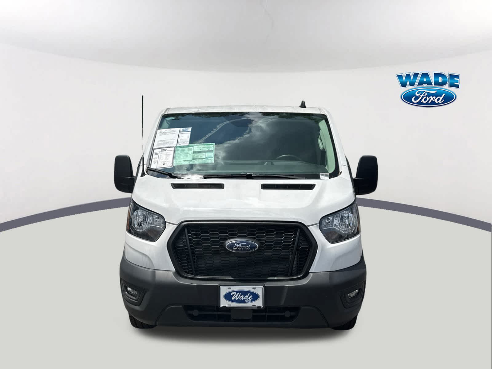 2023 Ford Transit T-250 130" Low Rf 9070 GVWR RWD