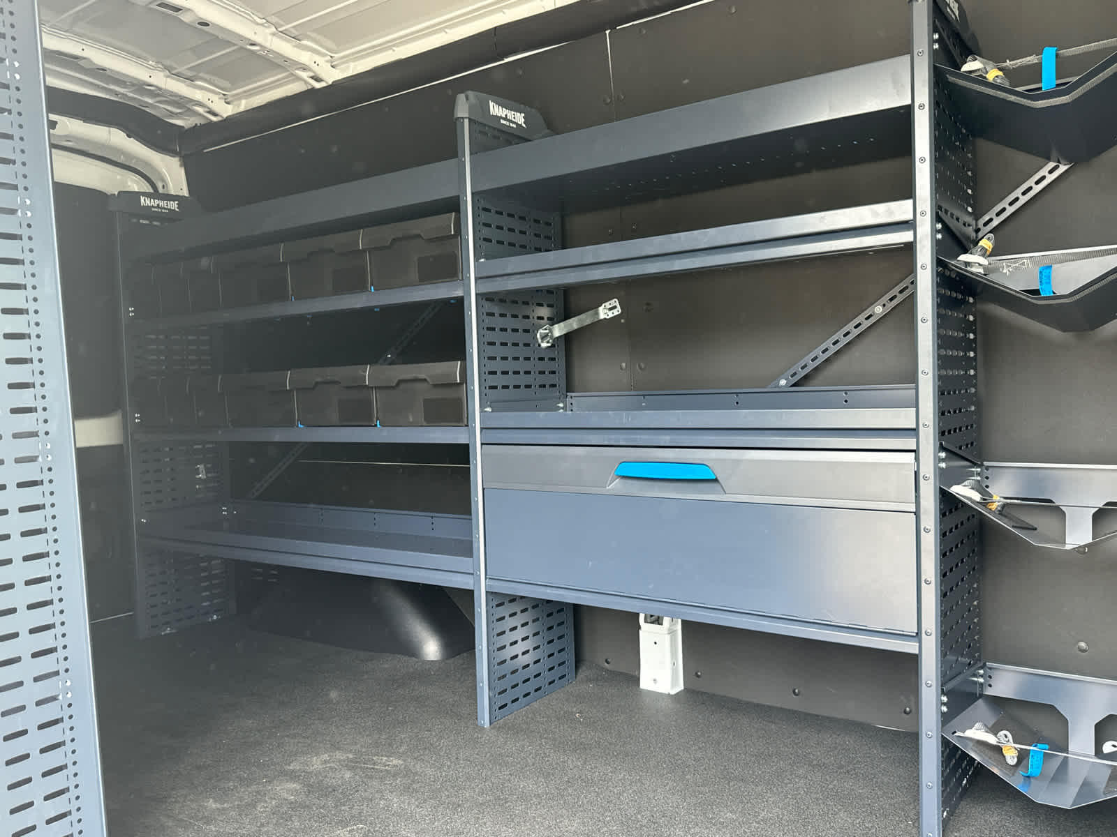 2023 Ford Transit T-250 130" Med Rf 9070 GVWR AWD