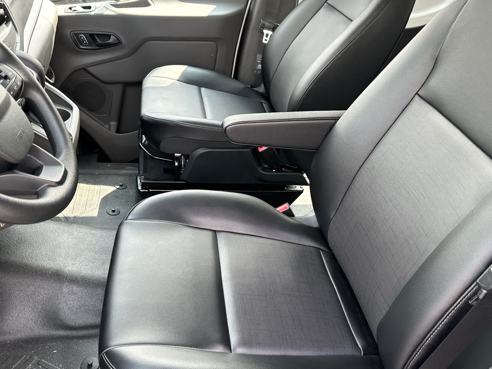 2023 Ford Transit T-350 130" Low Rf 9500 GVWR RWD