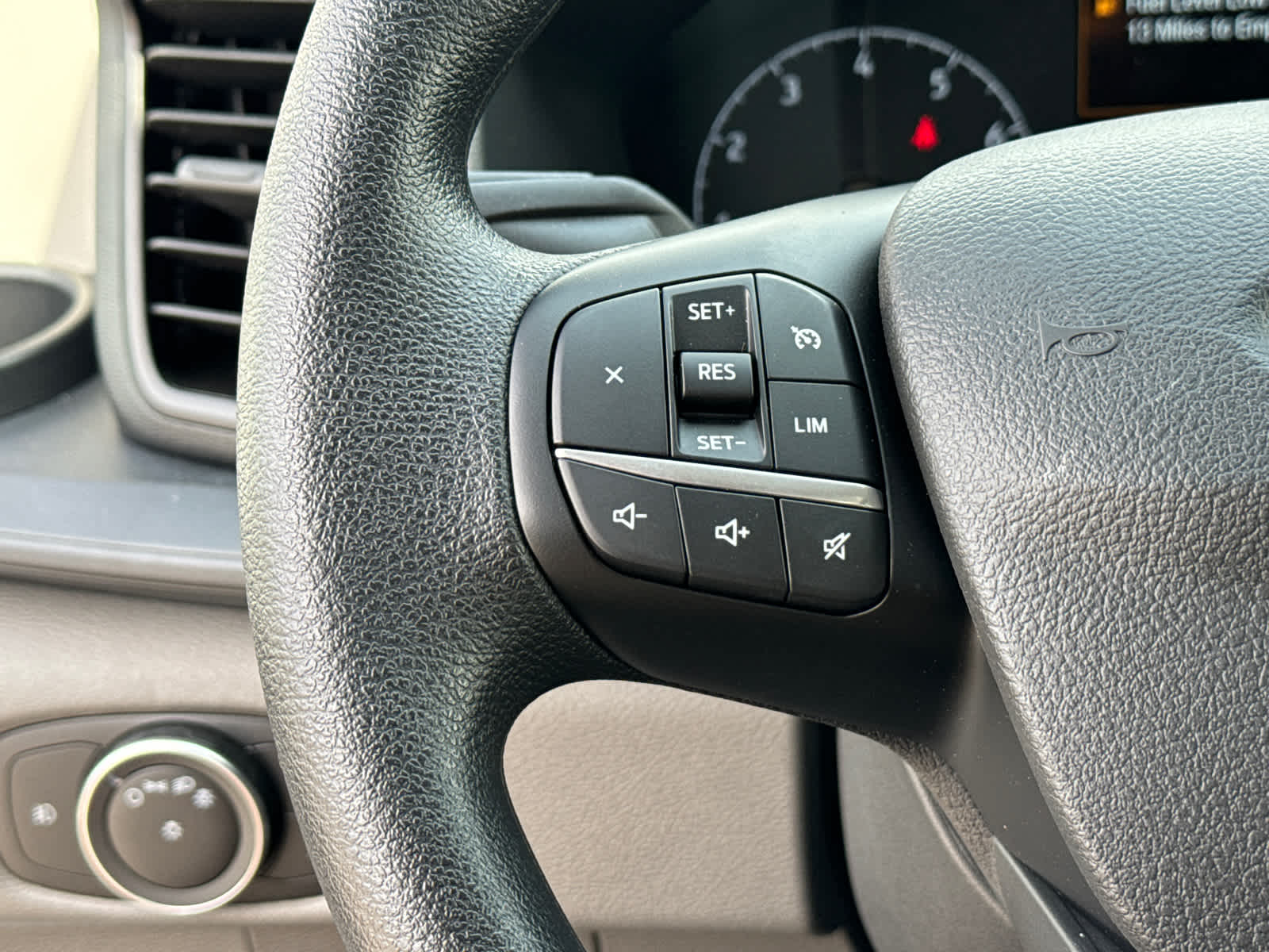 2023 Ford Transit T-350 130" Low Rf 9500 GVWR RWD