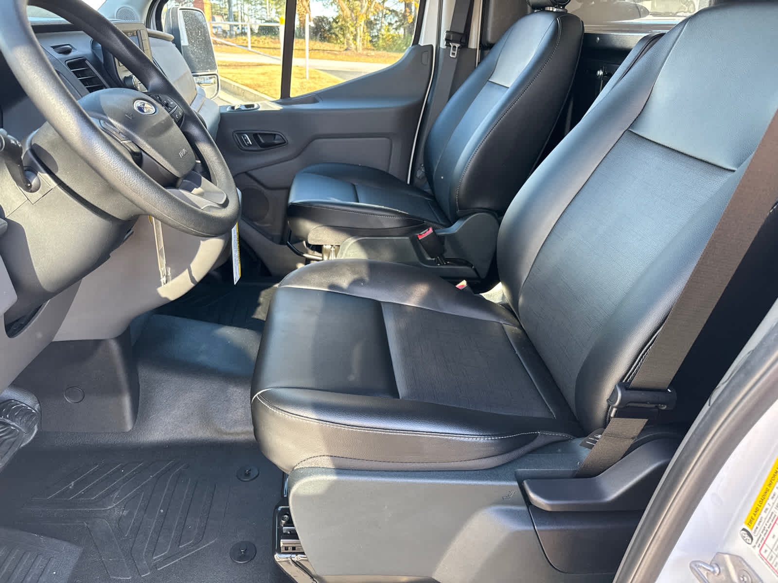 2023 Ford Transit T-350 148" EL Hi Rf 9500 GVWR AWD