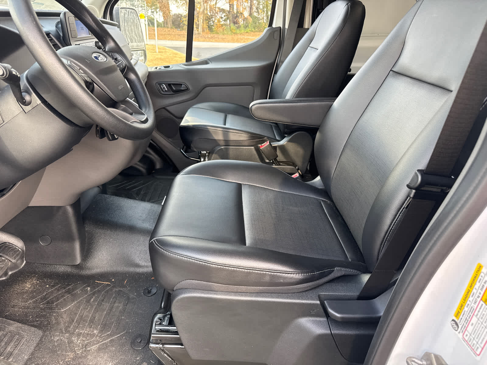 2024 Ford Transit T-350 148" EL Hi Rf 9500 GVWR RWD