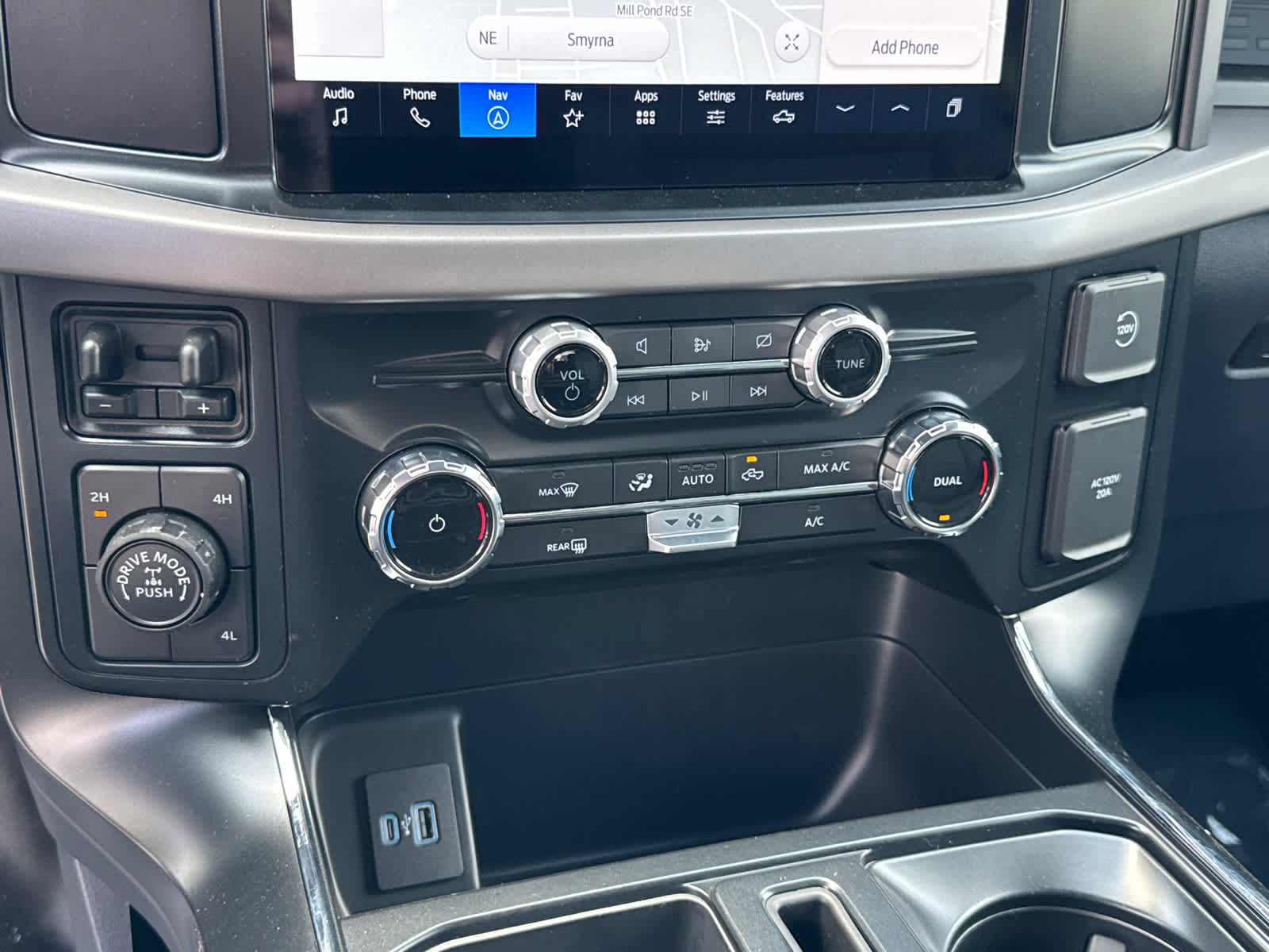 2024 Ford F-150 XL Hybrid