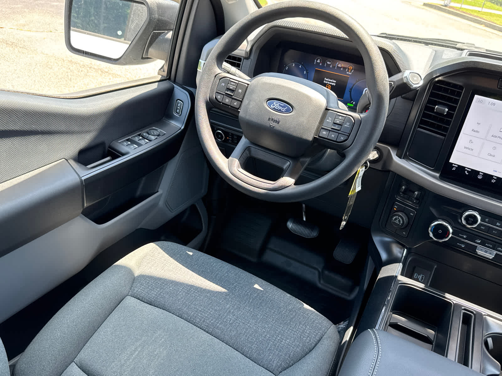 2024 Ford F-150 XL Hybrid