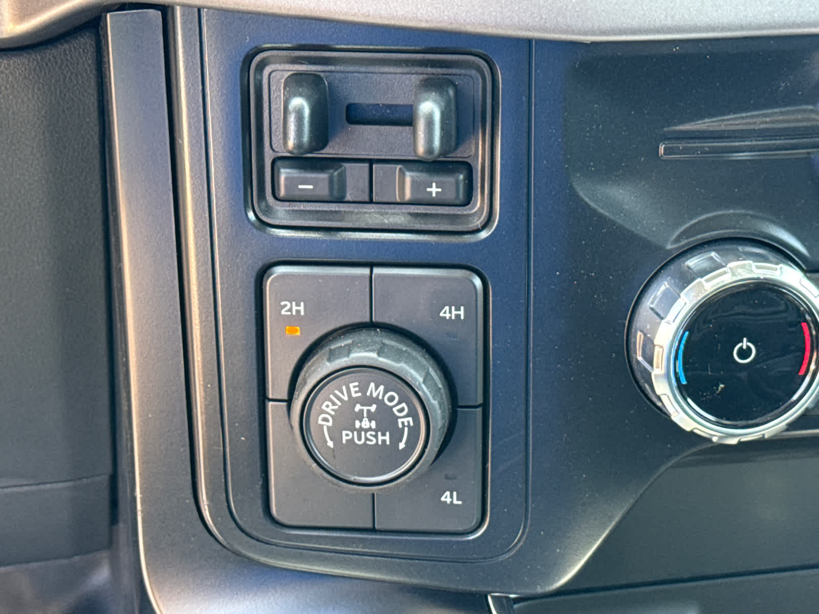 2024 Ford F-150 XL Hybrid