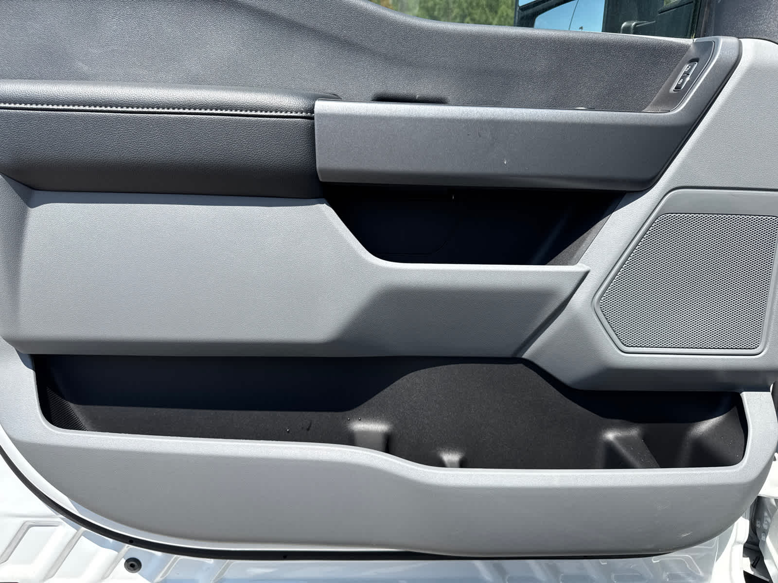 2023 Ford Super Duty F-350 SRW XL