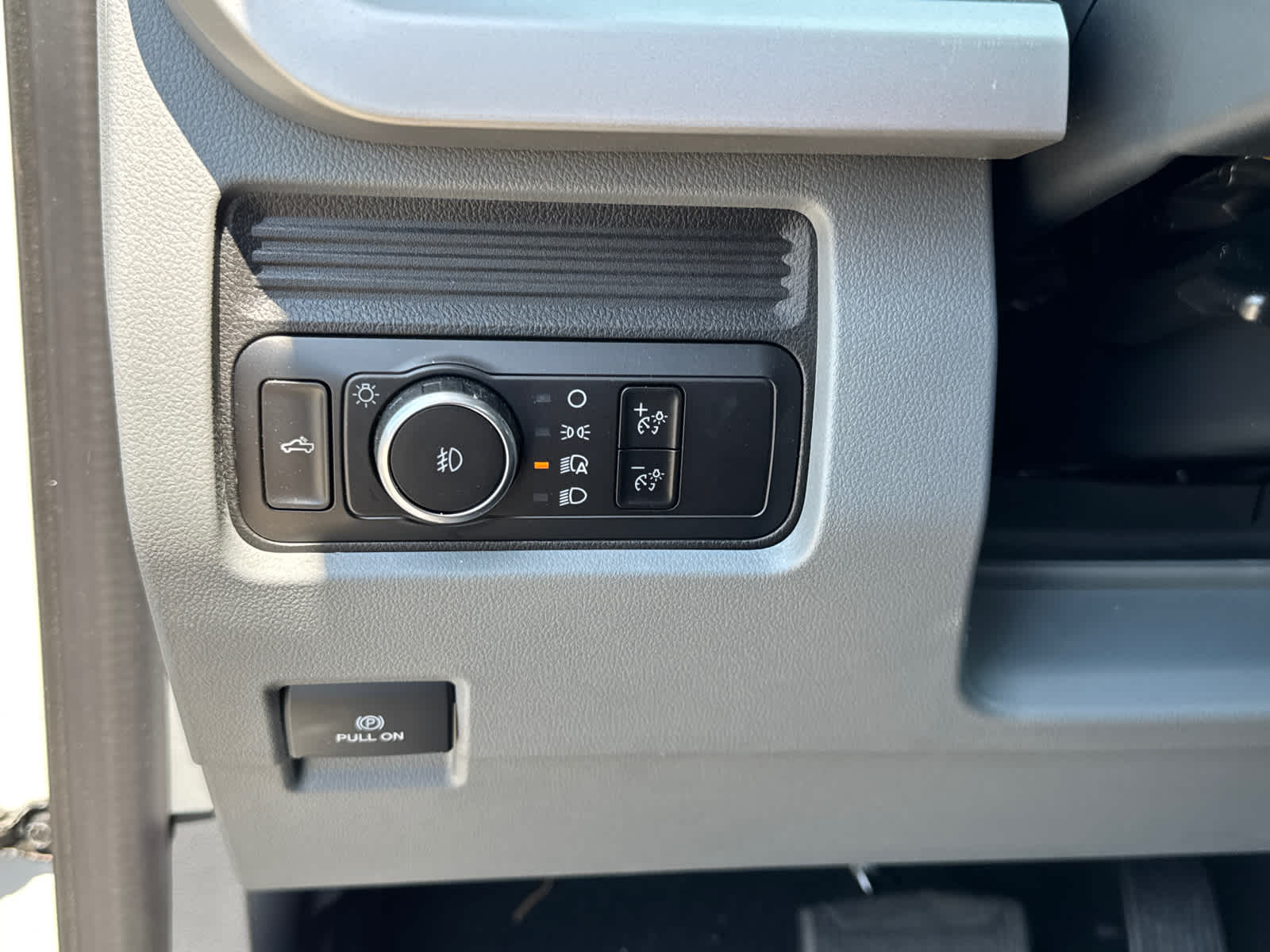 2023 Ford Super Duty F-350 SRW XL