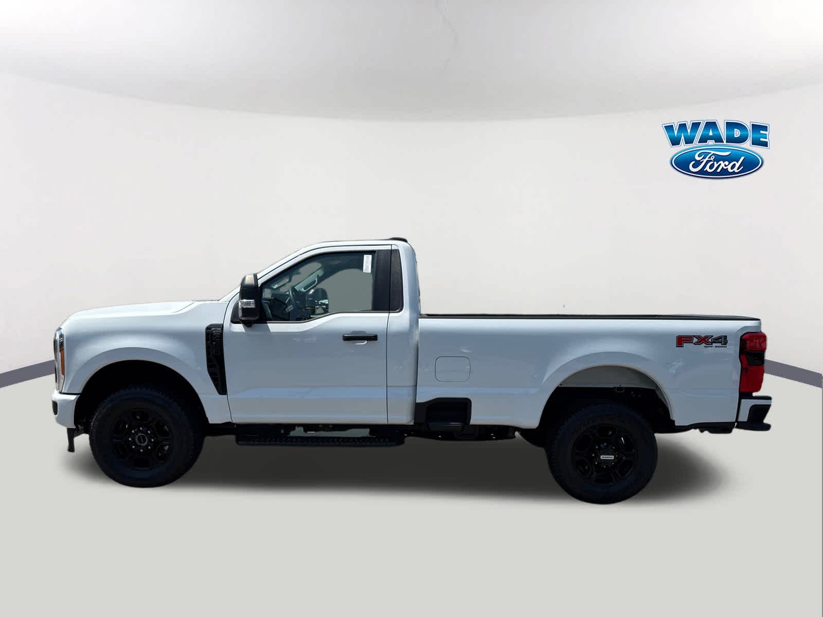 2023 Ford Super Duty F-350 SRW XL