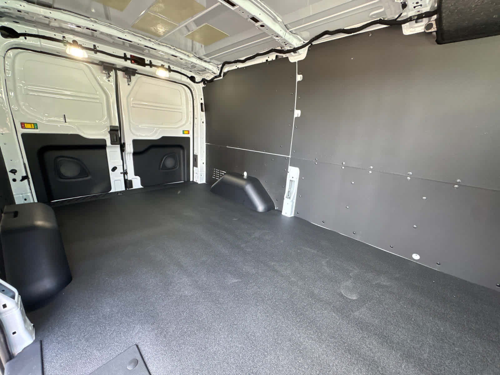 2025 Ford Transit Cargo Van