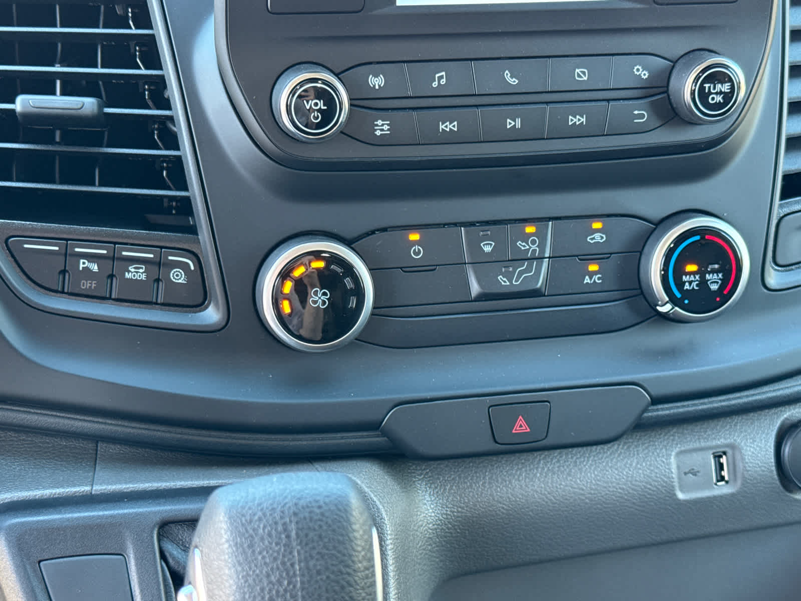 2025 Ford Transit Cargo Van