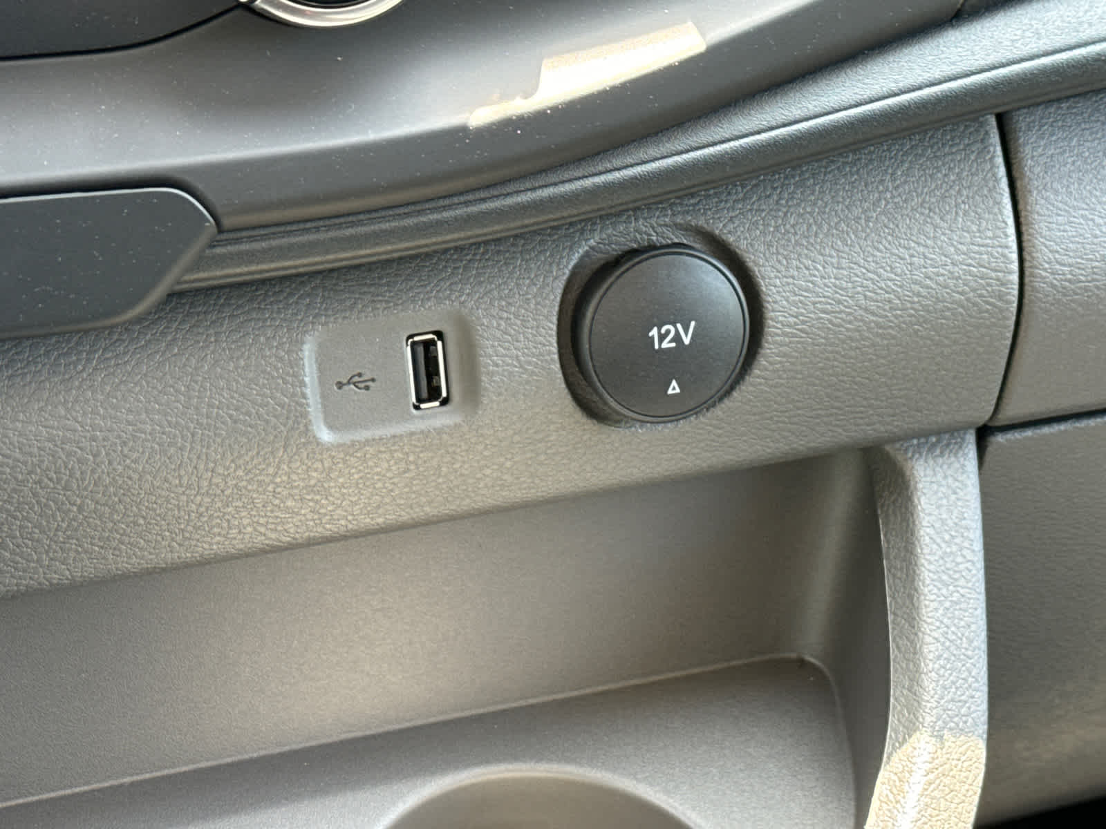 2025 Ford Transit Cargo Van