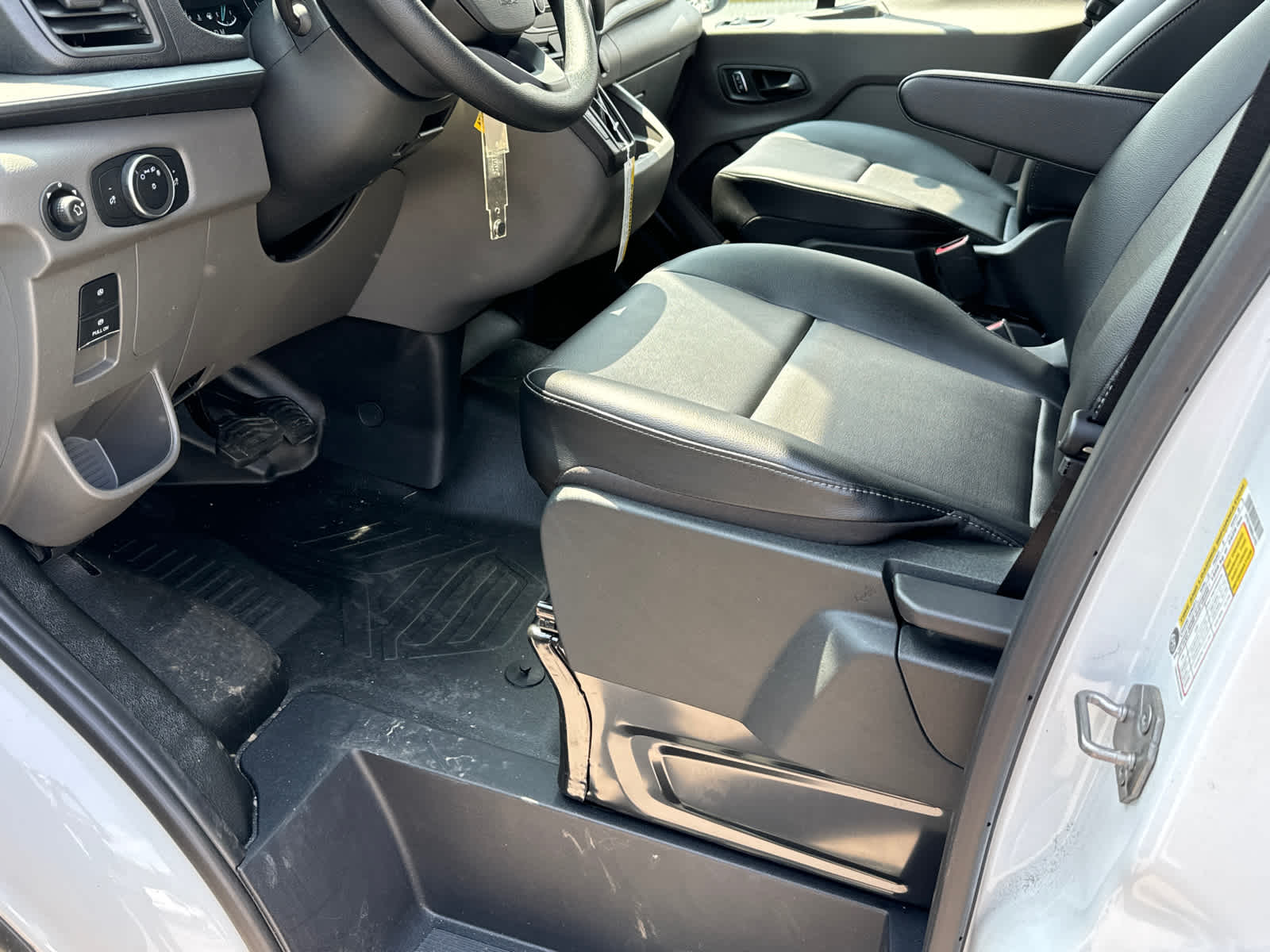 2024 Ford Transit Cargo Van