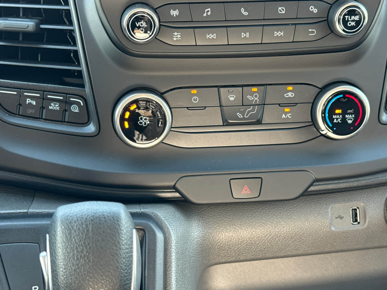 2025 Ford Transit Cargo Van