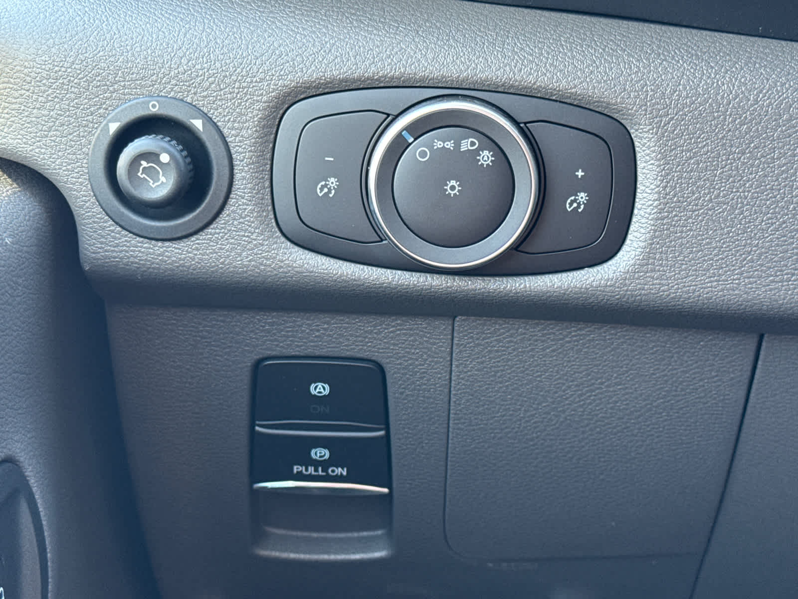 2025 Ford Transit Cargo Van