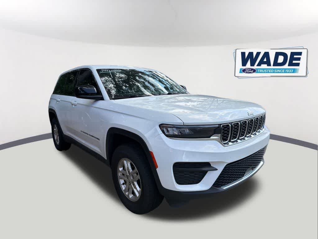 2022 Jeep Grand Cherokee Laredo