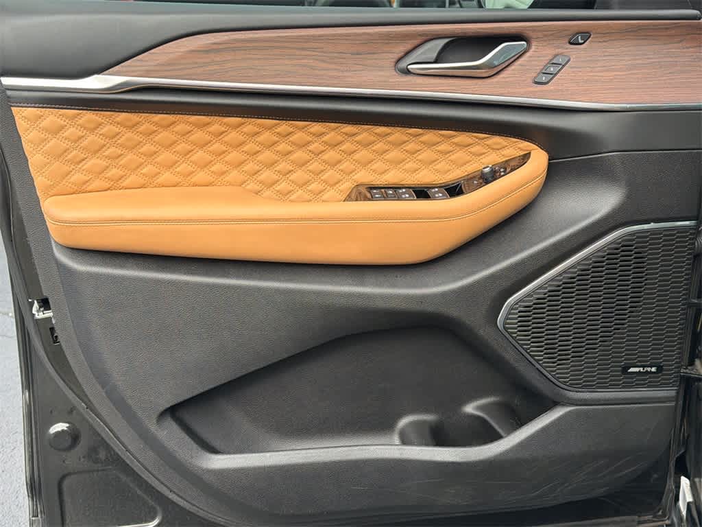 2023 Jeep Grand Cherokee Summit