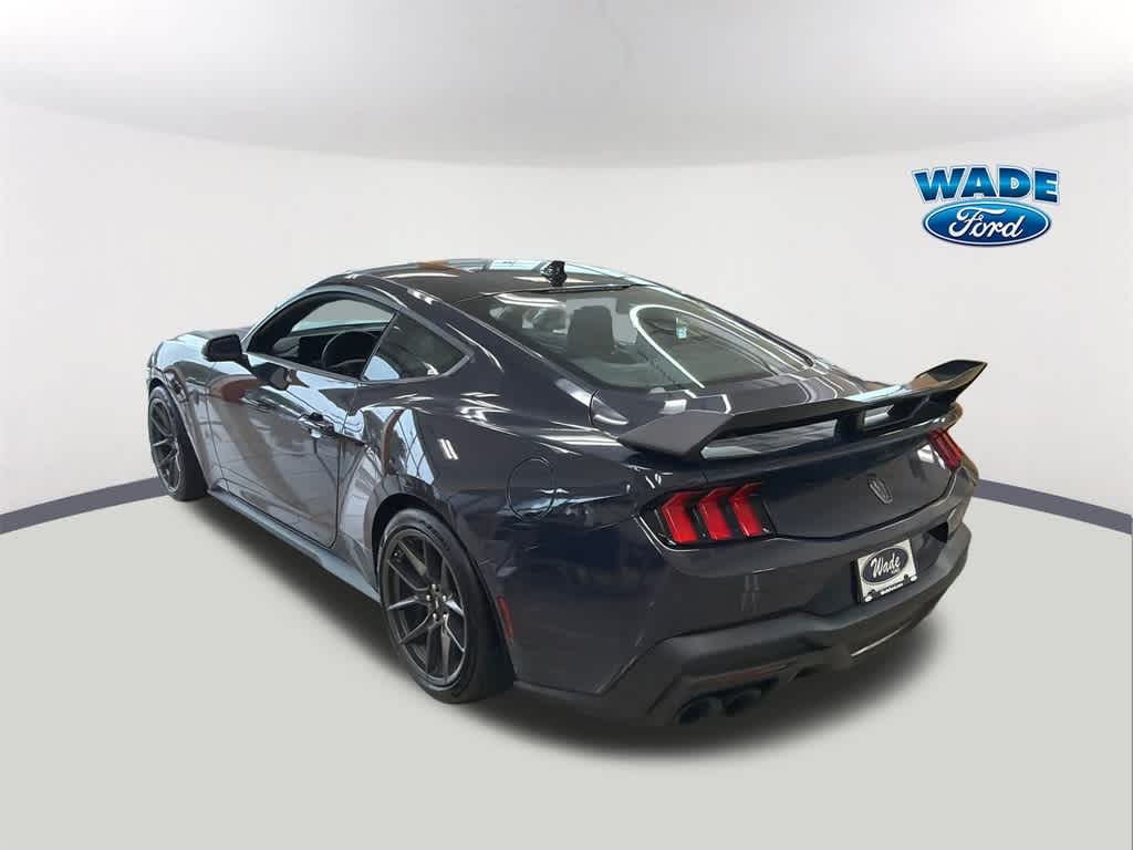 2025 Ford Mustang Dark Horse