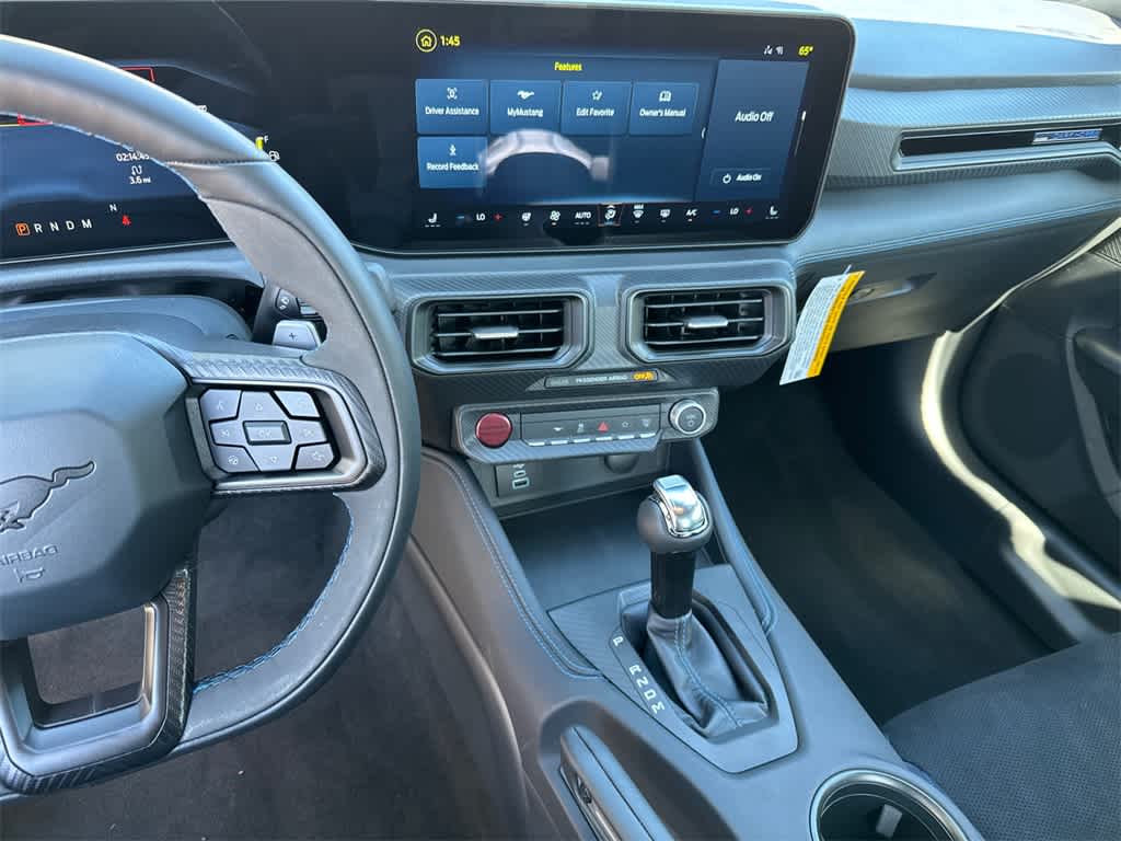 2025 Ford Mustang Dark Horse