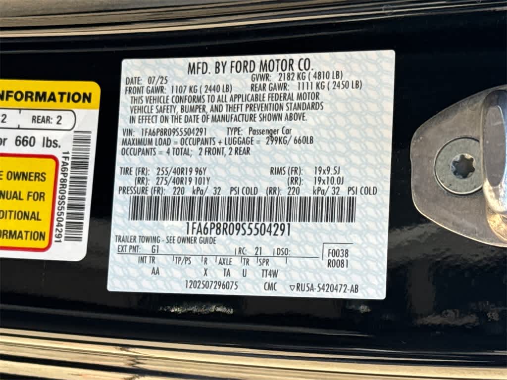 2025 Ford Mustang Dark Horse