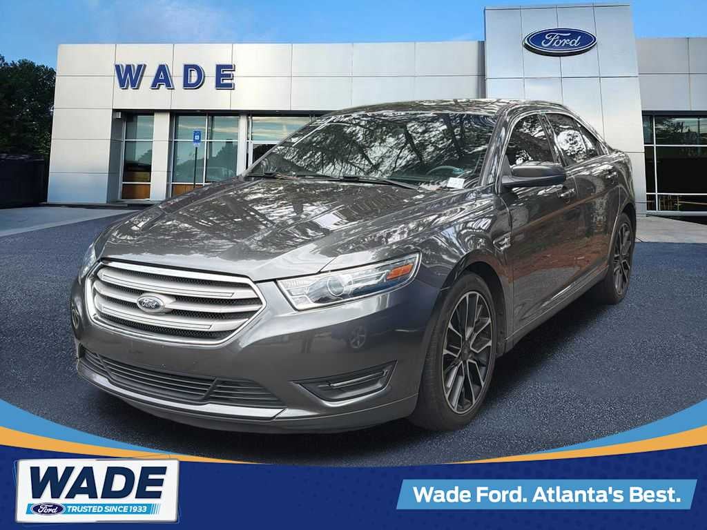 2017 Ford Taurus SEL