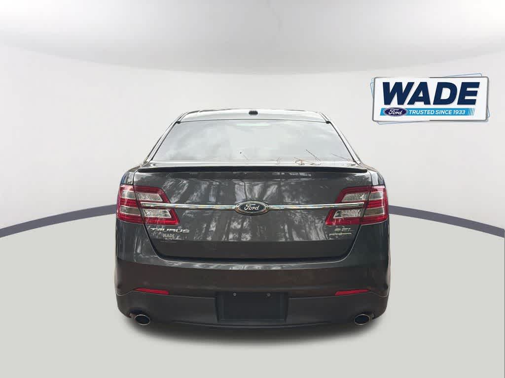 2017 Ford Taurus SEL