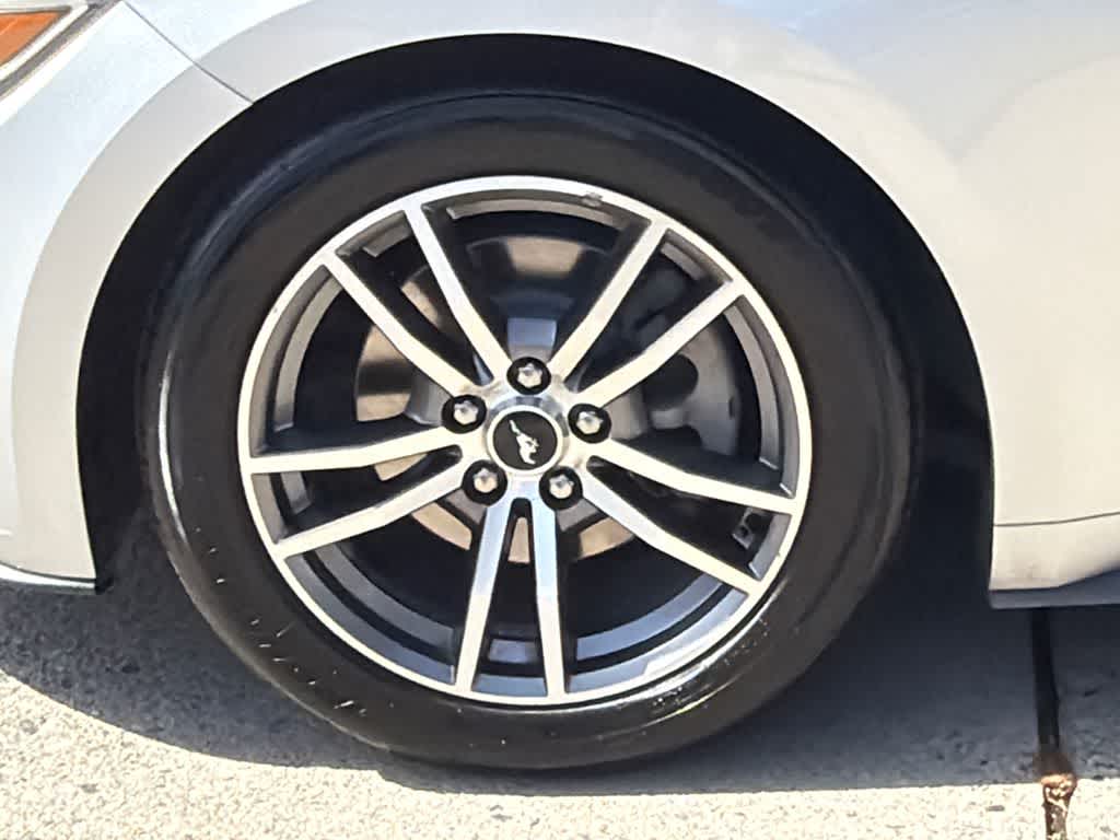 2017 Ford Mustang EcoBoost Premium