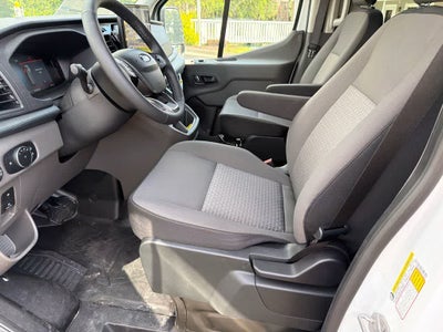 2026 Ford Transit Passenger Wagon XLT